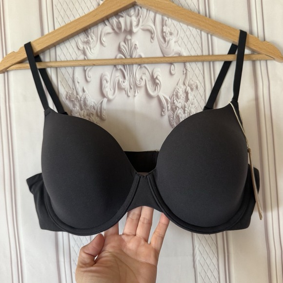 NWT SKIMS Fits Everybody T-Shirt Demi Bra Onyx Black Size 36C $54 - Picture 2 of 12